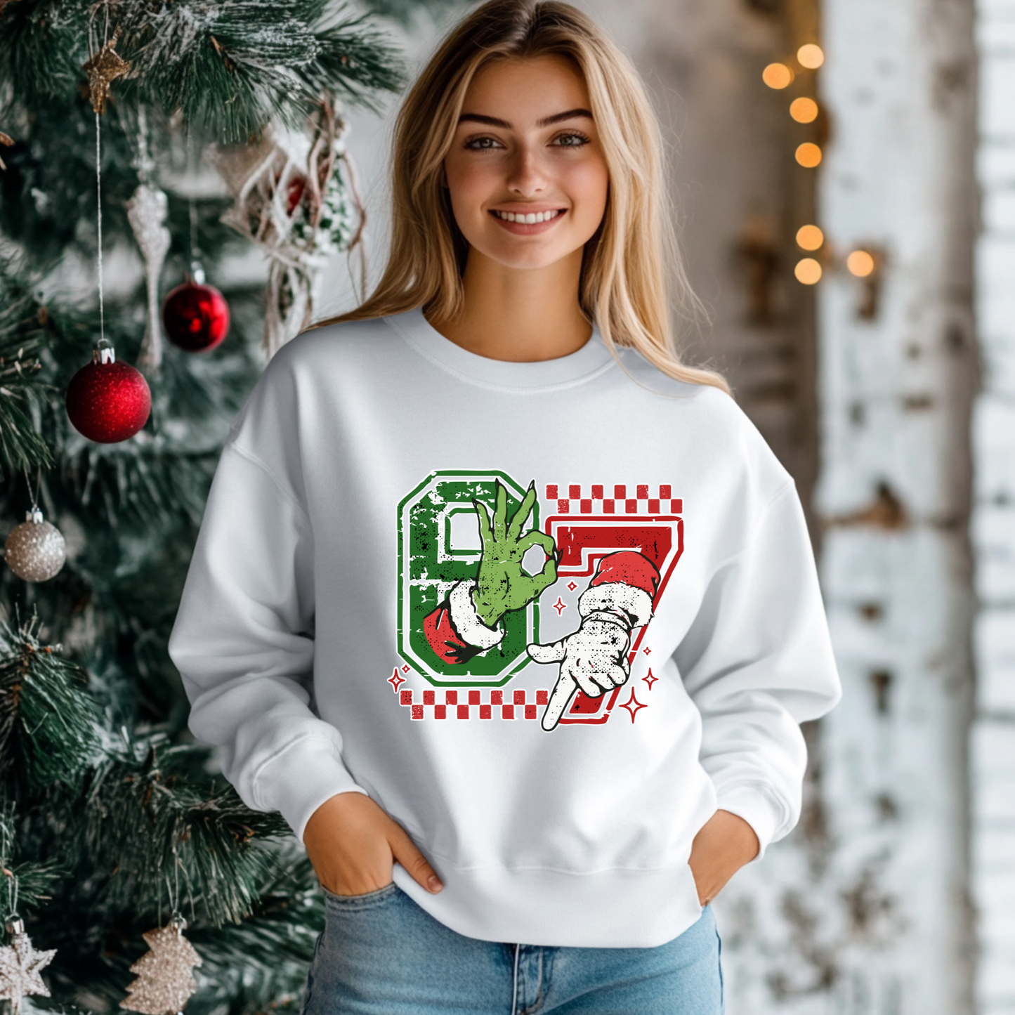 67 Christmas Sweatshirt Grinch-Santa